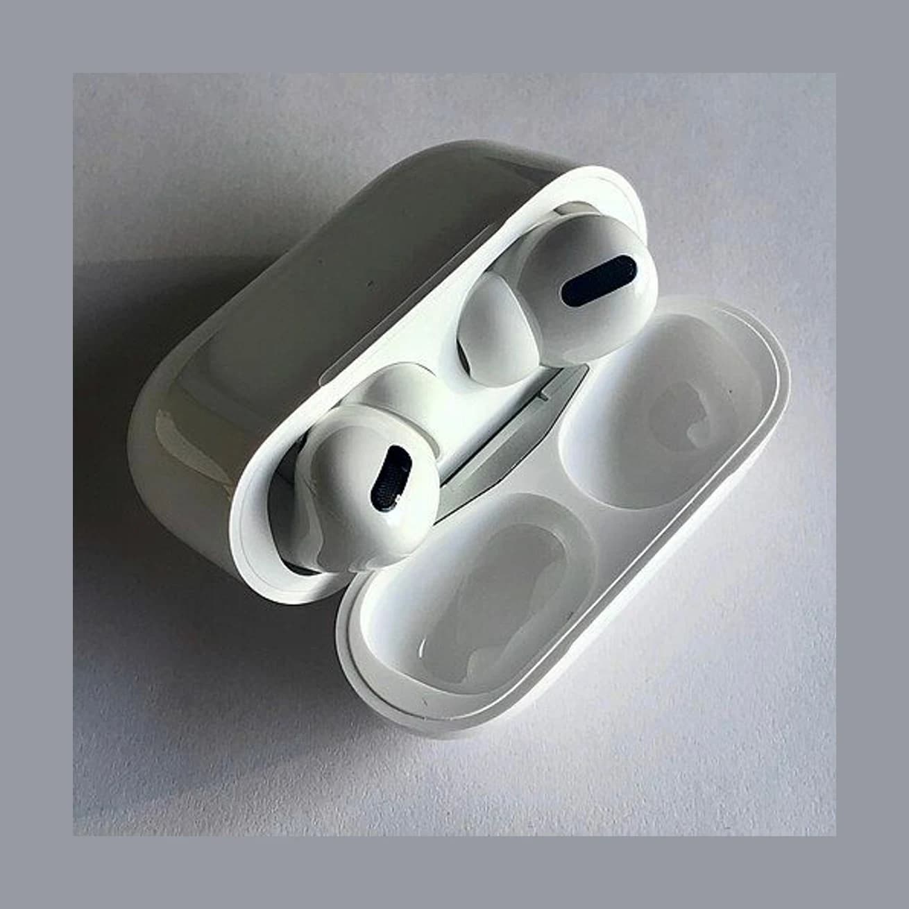AirPods Pro línea esencial